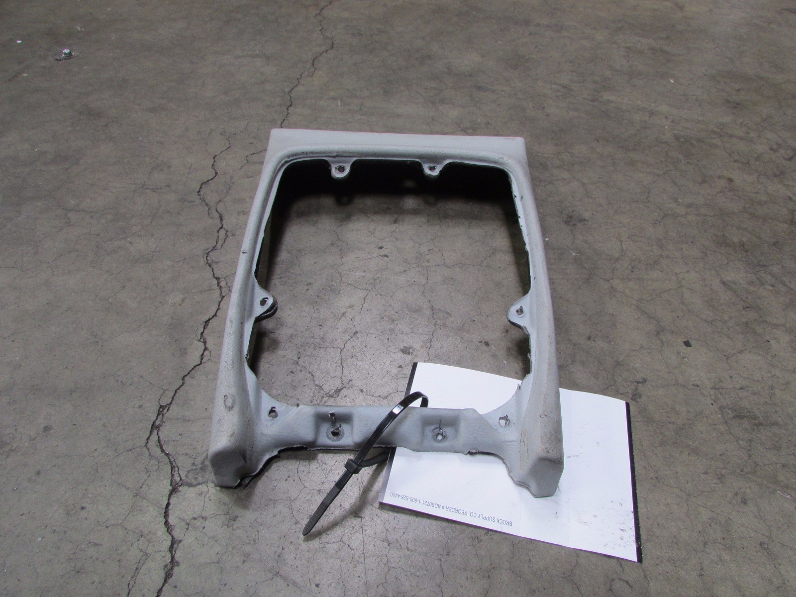 Maserati Quattroporte, Shift Bezel Trim, Grey, Used, 981433202