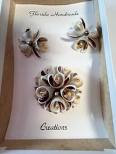 Vintage Florida Hand Made Creations SEA SHELL BROOCH & EARRINGS Jewelled in Box 