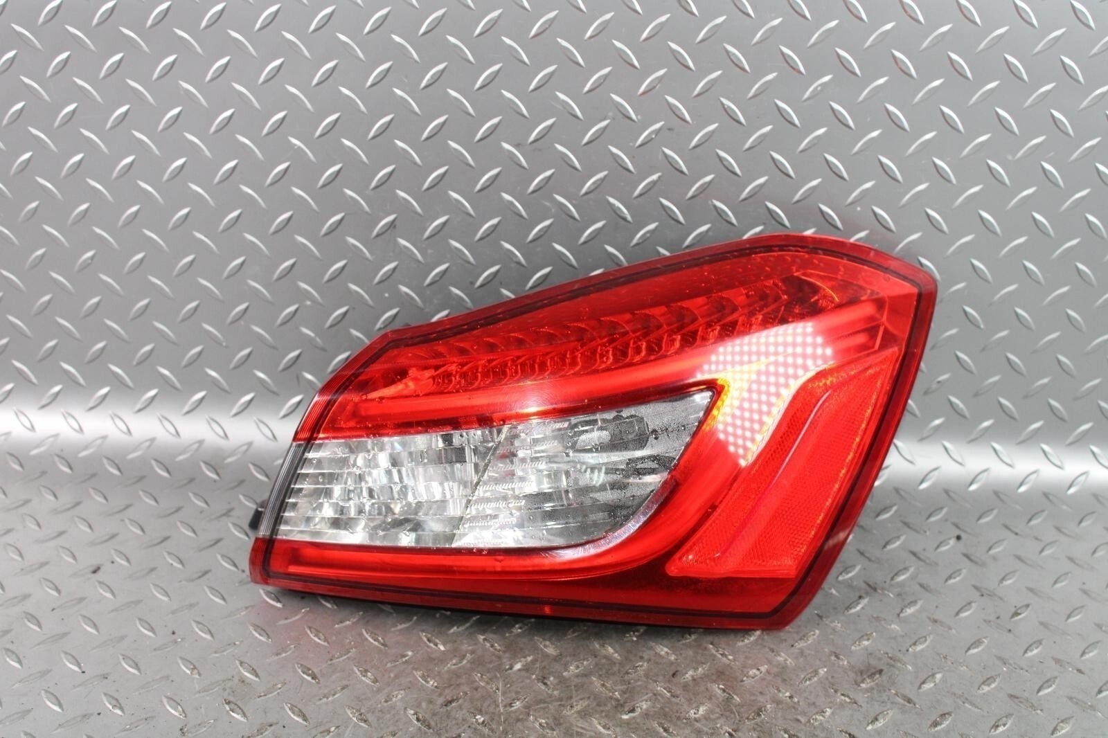 Maserati Ghibli 2014-2019 Right Tail light