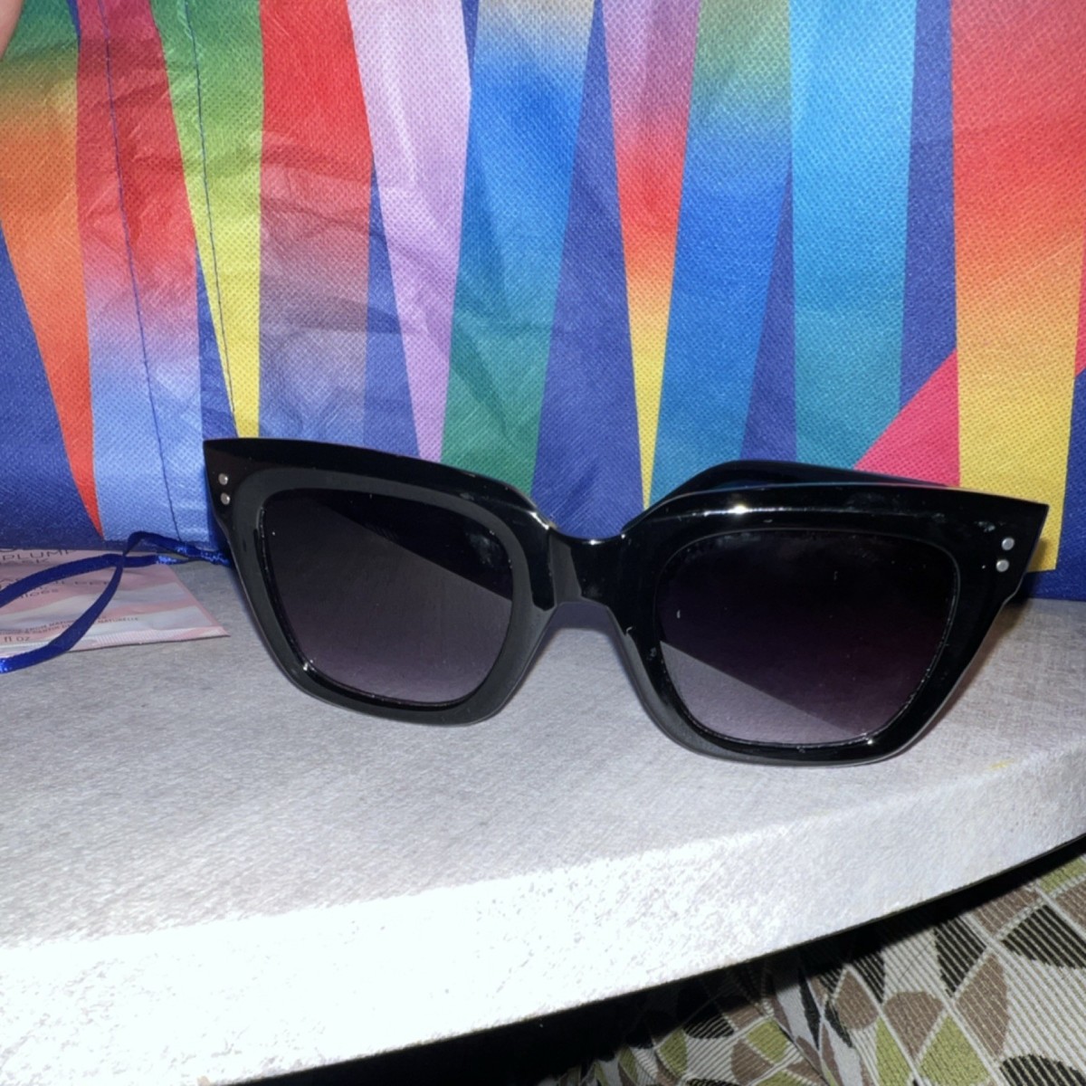 Vince Camuto Black Square Sunglasses Amazon.com: Vince Camuto womens Vc963 Glamorous UV  main image 4