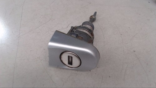 Blende Kappe Türaussengriff Türgriff Vorne Links VW Touran 2.0 TDI DPF Bj 2008 1