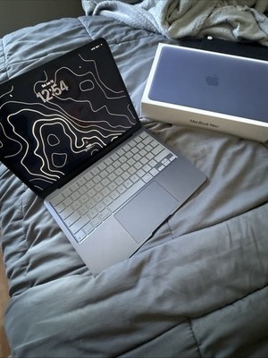 Apple Macbook Neo 13'' A18 Pro 8GB 256GB 5-Core GPU Indigo MHFF4LL/A 2026 Model