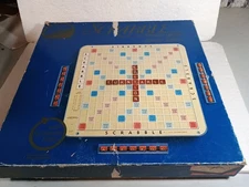 Scrabble Deluxe Edition Turntable Board Game Selchow and Righter Complete 1982