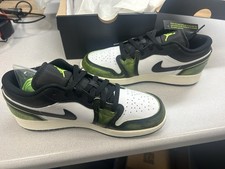 Air Jordan 1 Strap Low Black Electric Green Size 6.5 Youth Women’s Size 8