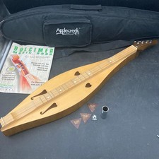 Applecreek Dulcimer In Soft Gig Carry Case w/Musci Book  Accessories UNUSED NEW