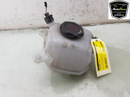 AUSGLEICHBEHÄLTER Volkswagen T-Cross SUV 1.0 TSI 110 12V (DLAA) 2023 2Q0121407D