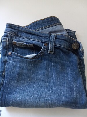 Ladies Size 8 Gap Boot Cut Fit Jeans in very nice condition coupe semi evase