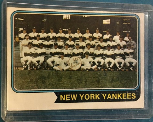 1974 Topps #363 New York Yankees Team  - Picture 1 of 2