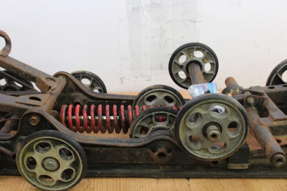 Yamaha SRX 440 1980 80 suspensión trasera patín 116" Foto 2 de 4