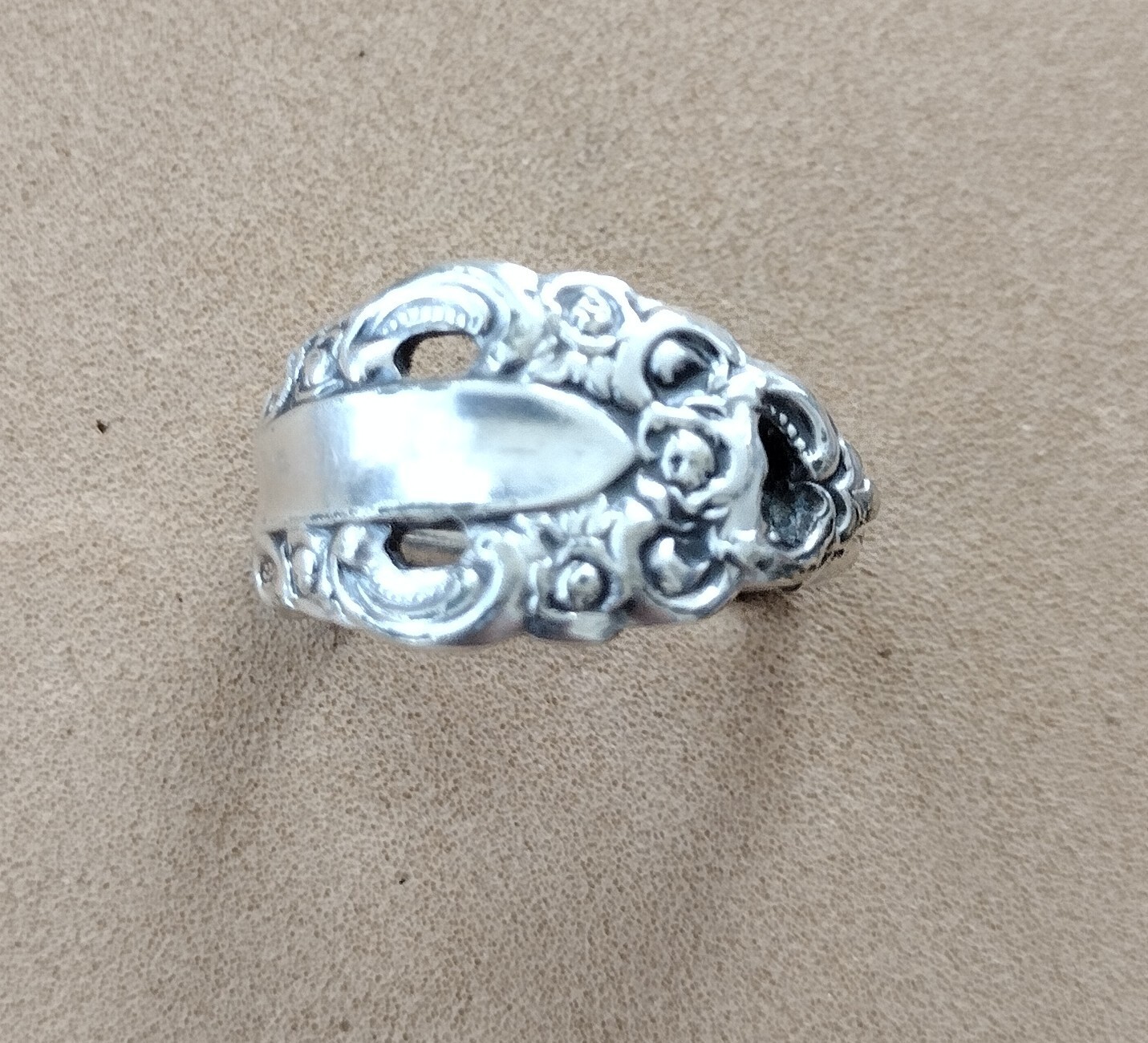 Silver Spoon Ring Community - Oneida - image 5