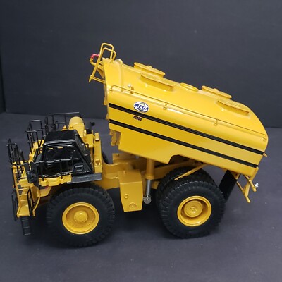 Norscot Cat Mega MWT30 Mining Truck Water Tank 1:50 DieCast 55276