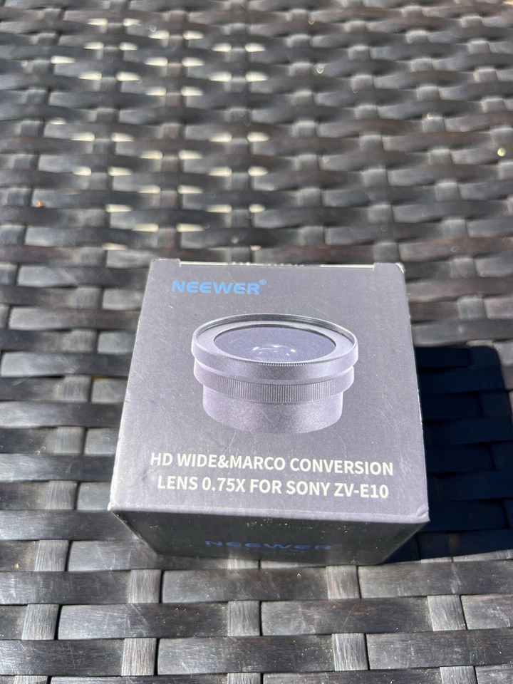 Lente de conversión Neewer LS-30 HD ancha/marco 0,75X para Sony ZV-E10 nueva sellada Foto 2 de 4