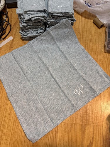 20 Servietten Monogramm "W" Stickerei blau/weiß - Bild 3 von 3