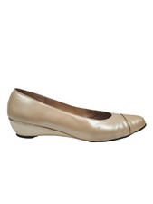 Vintage Salvatore Ferragamo Ivory and Gold Cap Toe Wedge Size 8 Women's Shoes