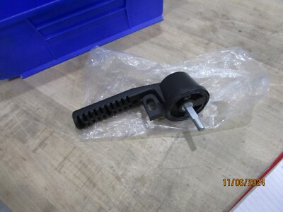 L50 REPLACEMENT PANEL HANDLE RETROFIT KIT - NO DEFEATER