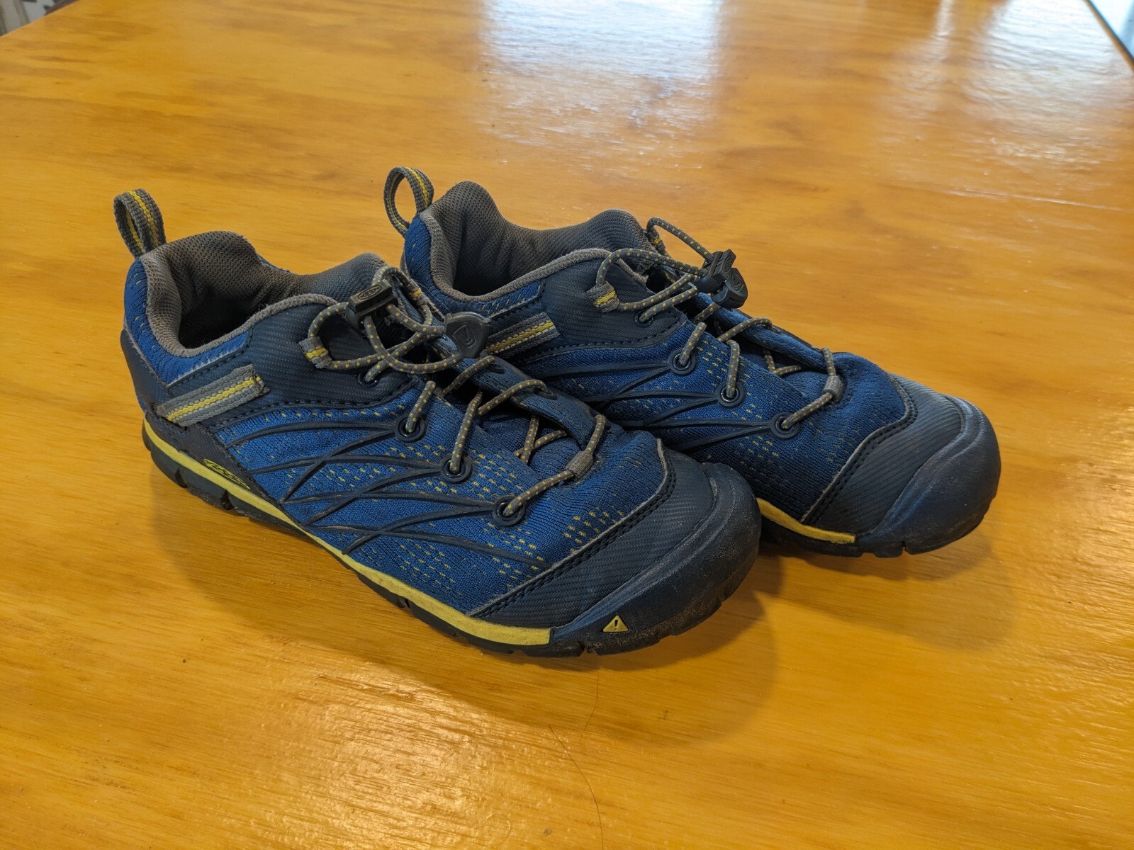 Scarpe KEEN unisex bambini giovani Chandler CNX blu giallo taglia 5 scarpe da trekking ragazzo