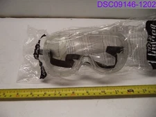 Qty = 21: Bouton Optical Clear Uncoated Safety Goggles 440 Basic 248-4400-300