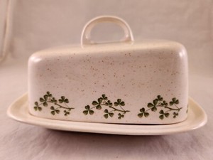 Brendan Erin Stone Wild Shamrock Arklow Ireland 1/2 LB Butter Dish Discontinued 