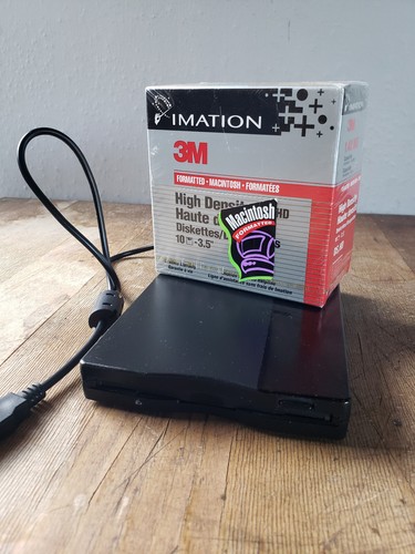 USB Portable Diskette Drive No. N533 with New 10 Pack Imatation 3.5" Disketts - Afbeelding 6 van 7