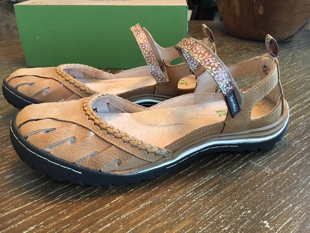 jambu closed toe sandals