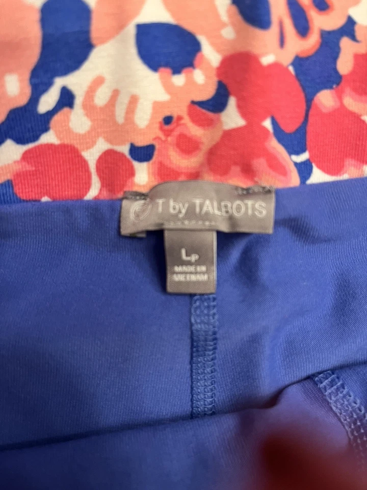 Pantalón corto T by Talbots LP estampado floral en coral azul Foto 3 de 3