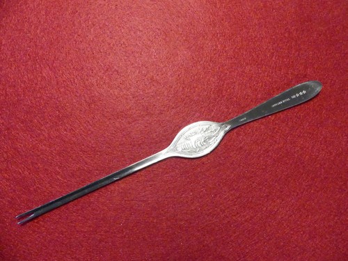 Vintage Lobster Pick Seafood Fork – Korea Stainless Steel OB 3 Stars – 7 7/8" - Picture 5 of 7