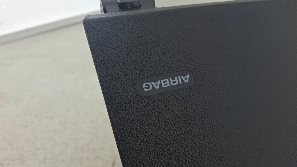 Conjunto de guantera negra Buick Encore 2013-2020 OEM Foto 3 de 4