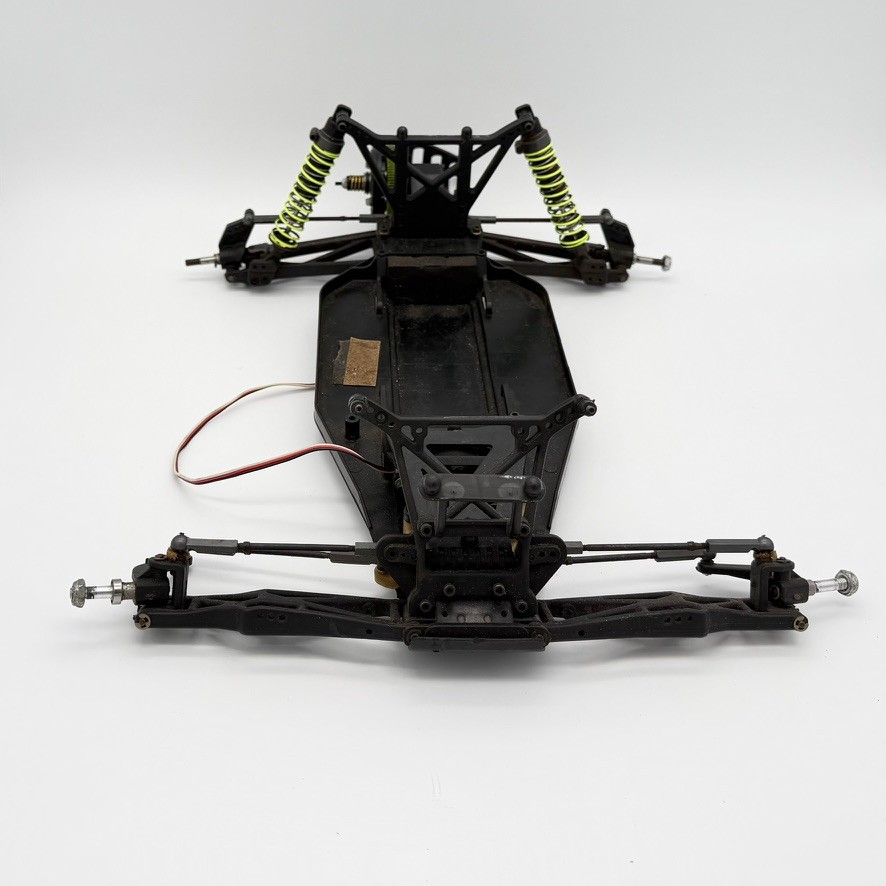 Duratrax Evader St Roller Vintage Chassis RC Car Truck Frame Parts