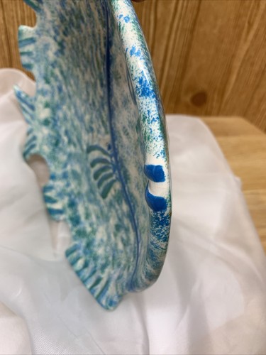 Vintage Fish Dish Handpainted Artist Signed 1966 Blue 10.5”x12” Ceramic Tropical - Picture 7 of 9