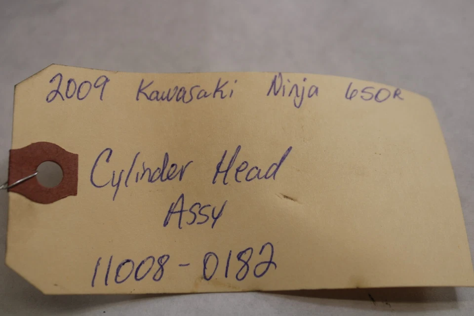 气缸盖 Assy 11008-0182 2009 川崎 650R 忍者 EX650C9F — 第 2/4 张图片