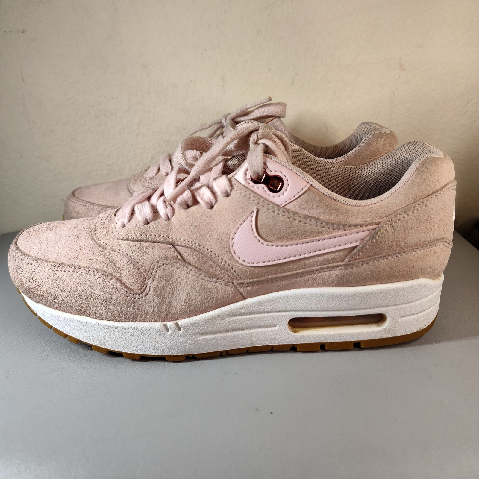 pink suede air max 1
