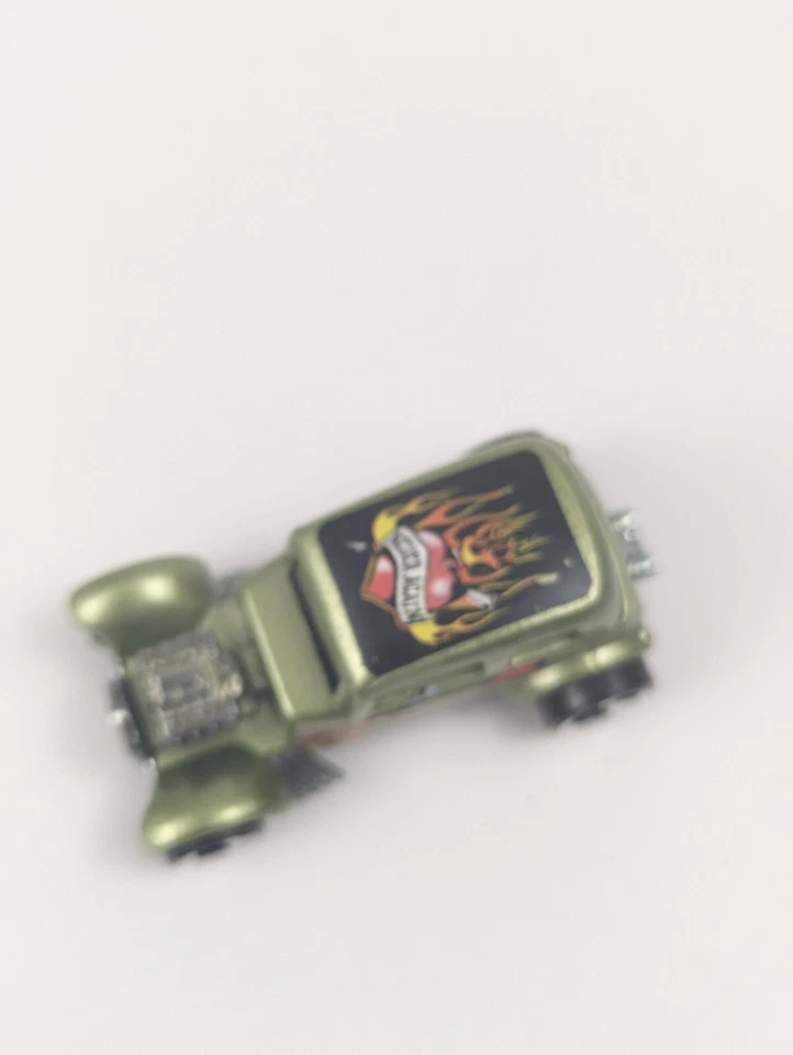 Coche de juguete Mattel vintage 1968 Hot Wheels '32 Ford Vicky "Nunca más" verde corazón Foto 4 de 4