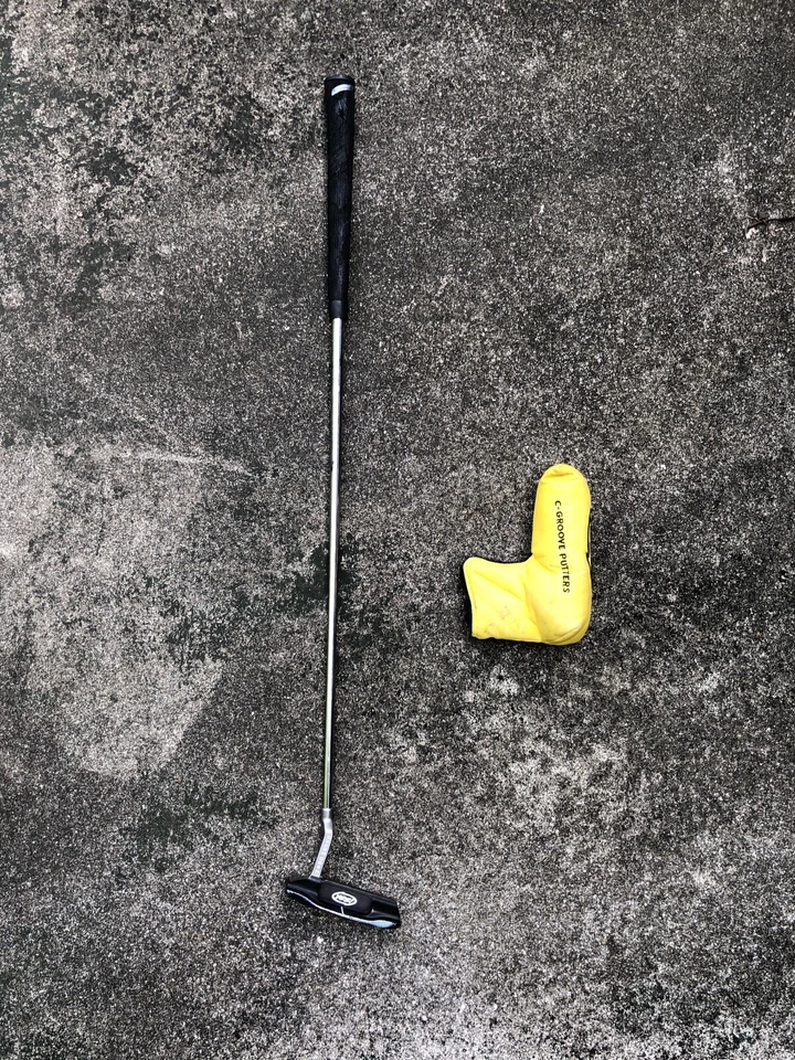 Yes C-Groove Callie Swash Desh Putter Right-handed Steel Shaft Stiff  33in - Image 3 of 4