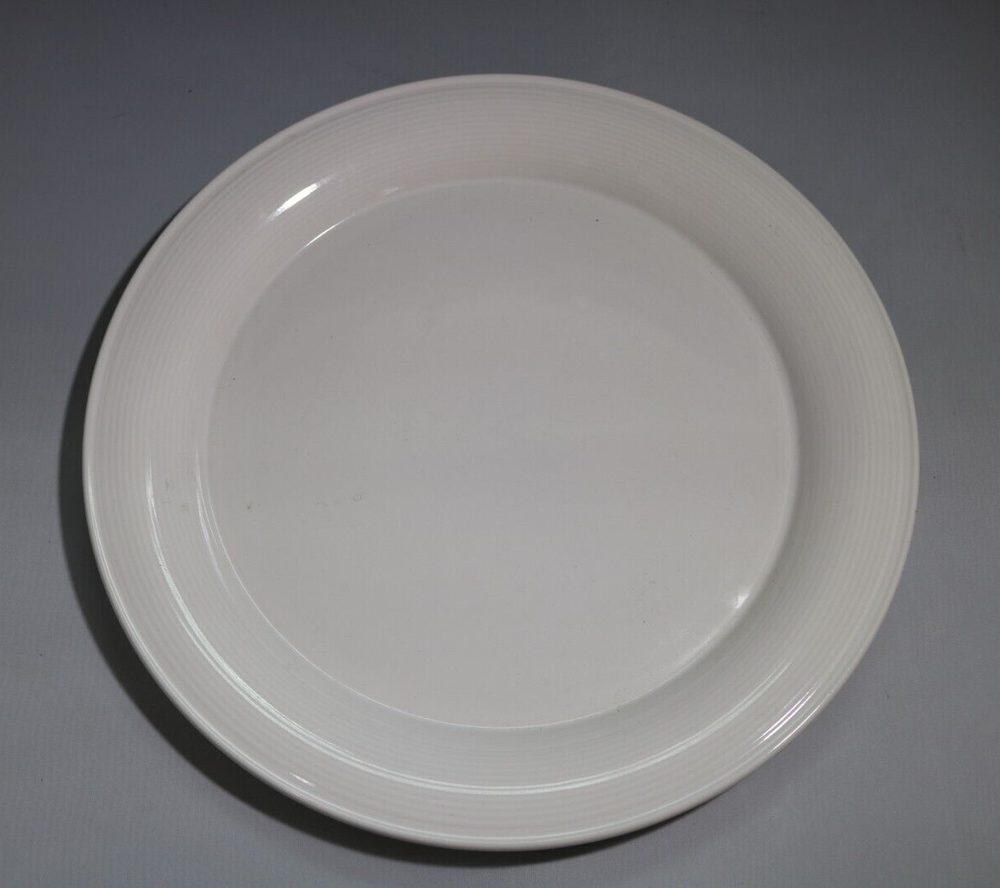 NANCY CALHOUN WHITE CHOP PLATE  EMBOSSED LINES AROUND RIM 12
