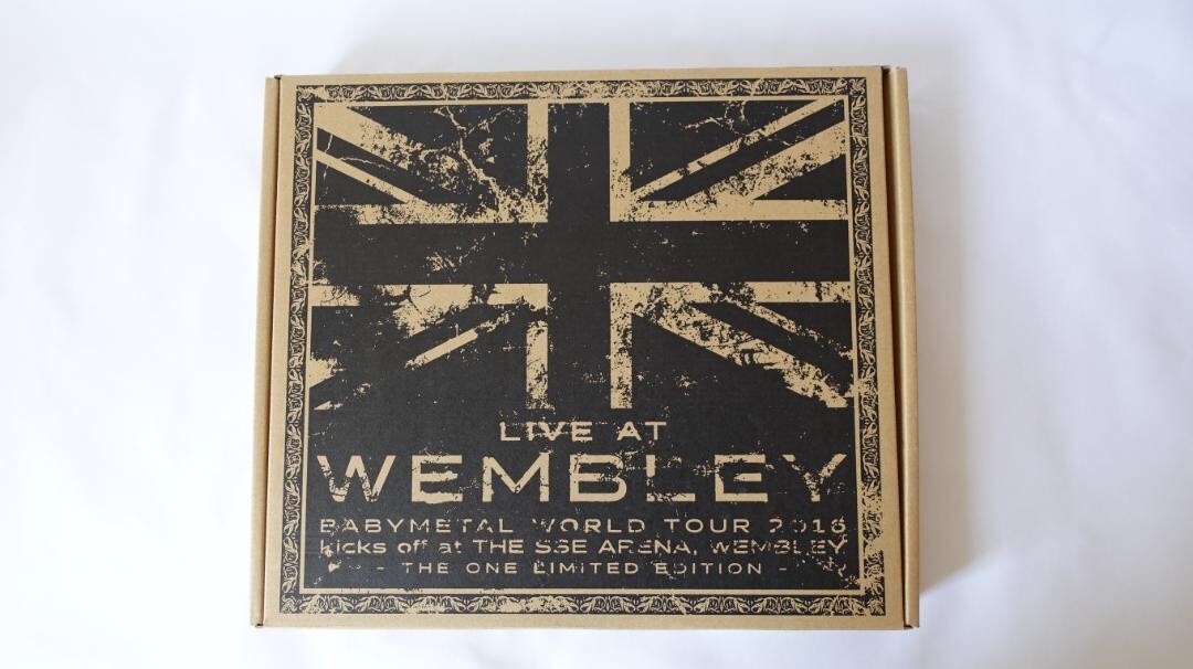 ブルーレイ BABYL Live Wembley The One限定 ブルーレイ BABYL Live Wembley The One限定 Amazon.co.jp: LIVE