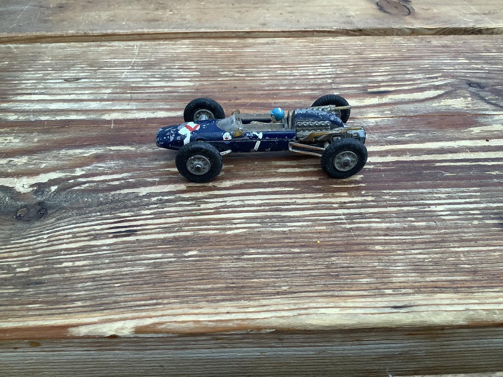 Picture 4 of 10