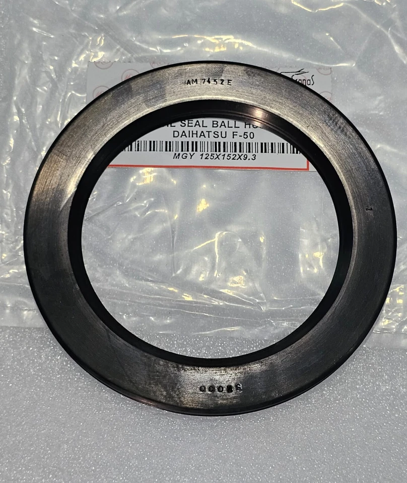 DAIHATSU TAFT F20 F50 FRONT AXLE ARM OIL SEAL BALL HUB NEW - Image 4 of 4