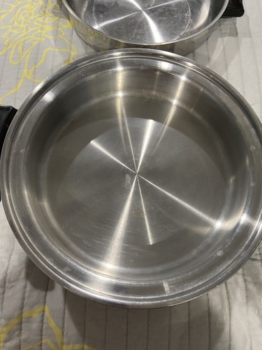 West Bend ELECTRIC Stainless Steel Liquid OIL CORE SKILLET Fry 11" 17884 + A Lid - Picture 2 of 10