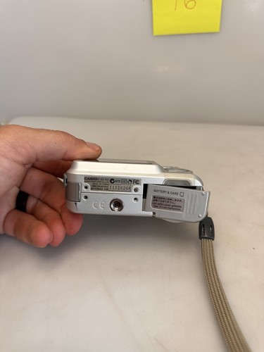 Casio QV QV-R51 5.0 MP Digital Camera - Silver - Battery Compartment Needs Taped - Picture 3 of 3