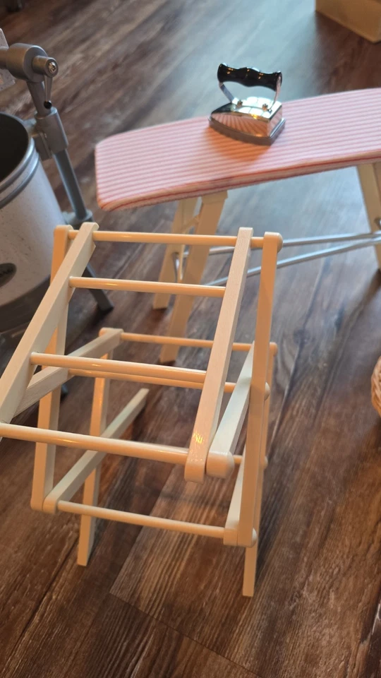 JUEGO DE LAVANDERÍA KIT LAVADO American Girl - Lavado, Tabla de planchar, Estante de secado Foto 3 de 4