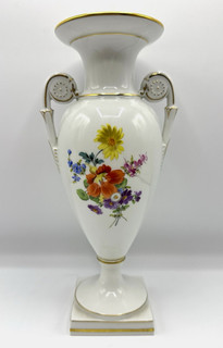 Meissen Amphorenvase 25 5 cm 1. Wahl Blumenmalerei