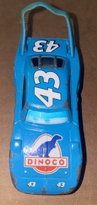Disney Pixar Cars Damaged King #43 Mattel 1:55 Diecast Metal Toy
