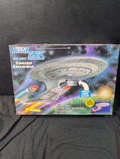 Playmates Toys Star Trek USS Enterprise Vehicles Action Figure