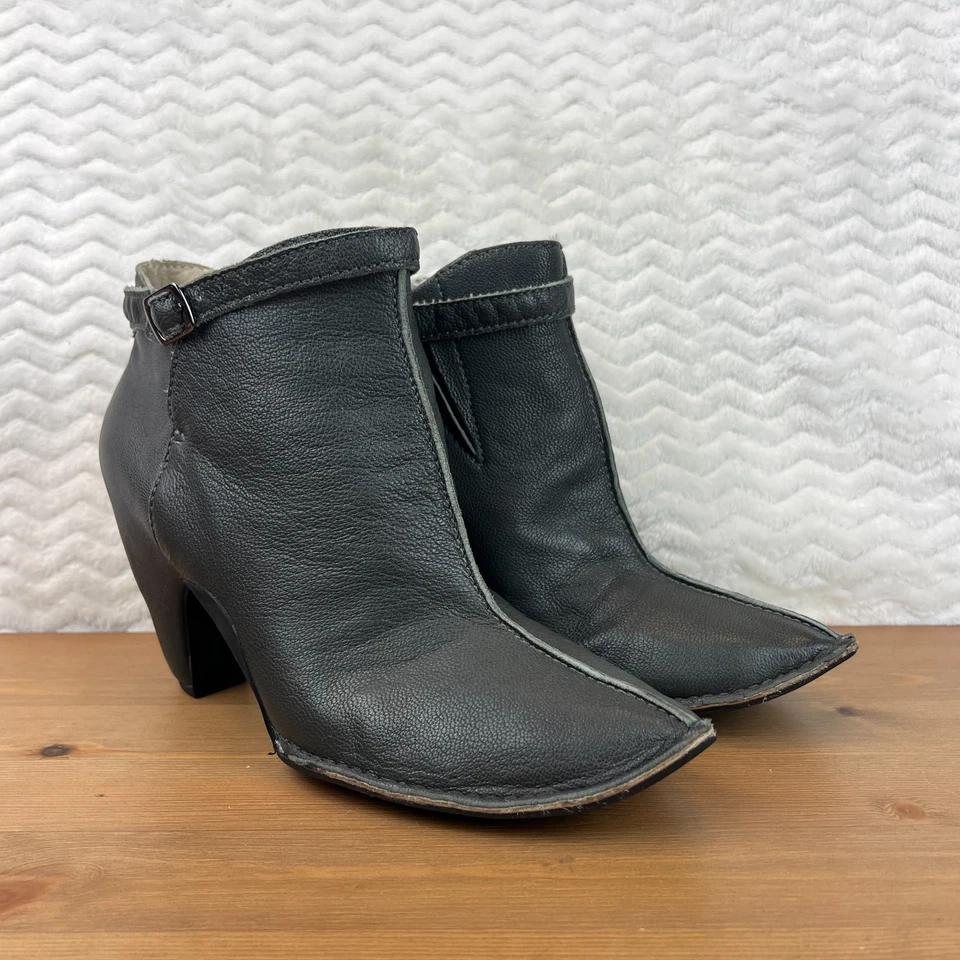 Camper Womens Heeled Ankle Boots Boho Leather Ankle Strap Slip On Sz 9.5 EU 40 - Image 2 of 4