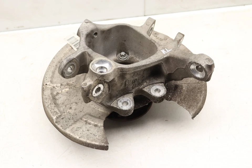 BMW 650I XDRIVE 2012 - nudillo de husillo trasero izquierdo con cojinete de rueda 6796145 Foto 2 de 4