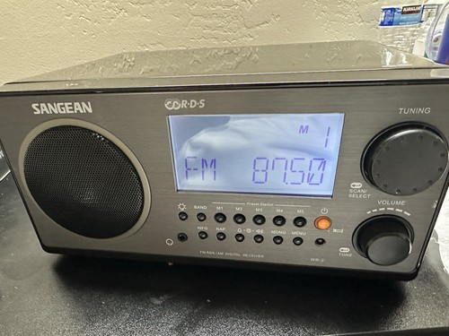 Sangean Radio WR-2 AM / FM-RDS Digital Tuning Receiver Black Tested Good - Picture 2 of 7