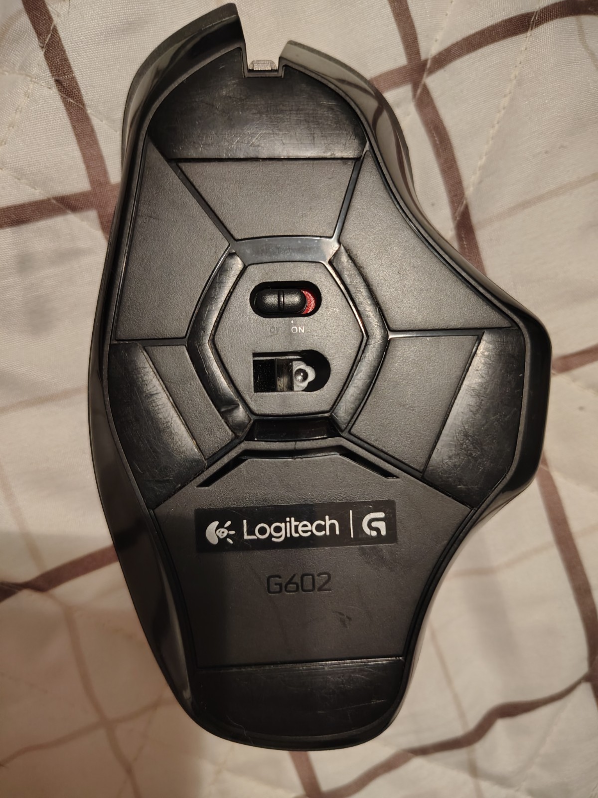 Logitech G602 Wireless Optical Gaming Mouse, 11 Buttons, Ret