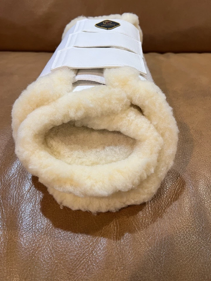 Large Kavallerie Dressage Fleece-Lined White Brushing Boots - Image 2 of 4