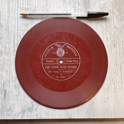 MUSIC HALL: FRED T. DANIELS  THE COOK WHO COOKS  c. 1/s 7   NICOLE  RECORD