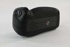 Genuine OEM Nikon MB-D16 Multi Power Battery Pack Grip for D750 G217